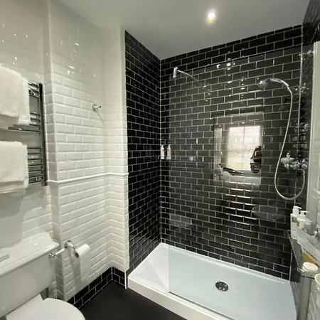 Pensionat Rooms36 4*