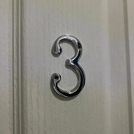 Rooms36 בית הארחה 4*